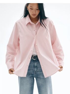 H&M Light Pink Pinstripe Button-Down Shirt new with tags -size small